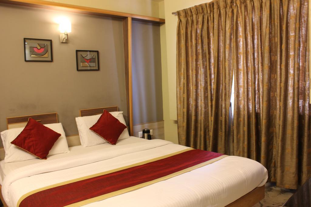Hotel Manasa Paradise Bangalore Exterior foto